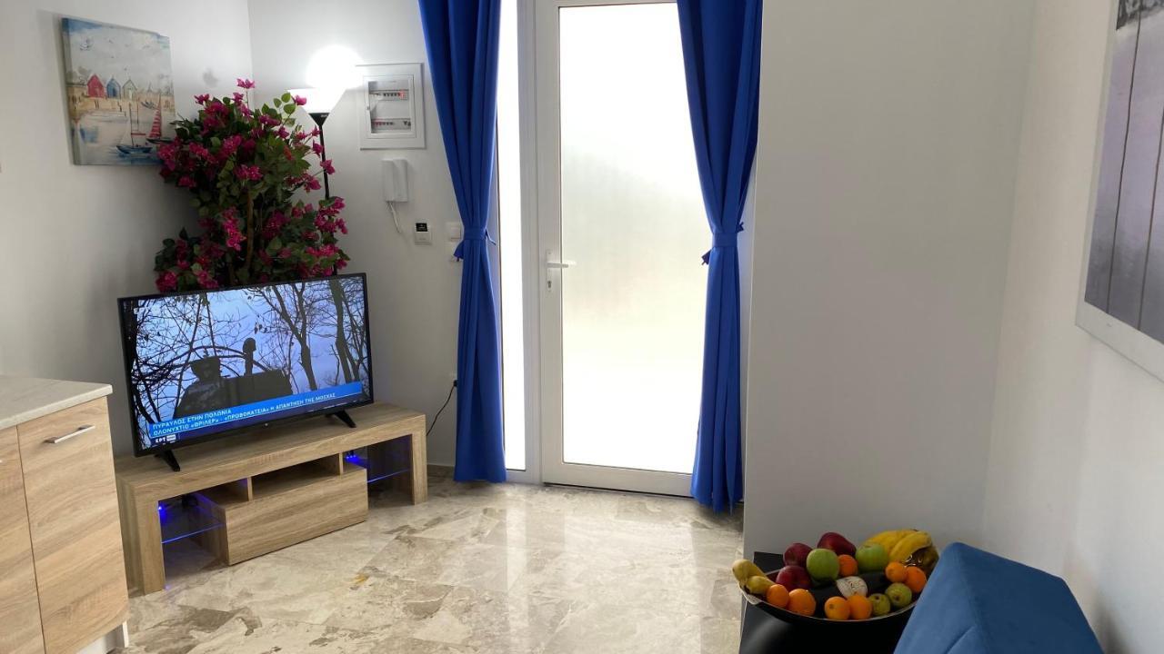Patras Blue Suite Εξωτερικό φωτογραφία