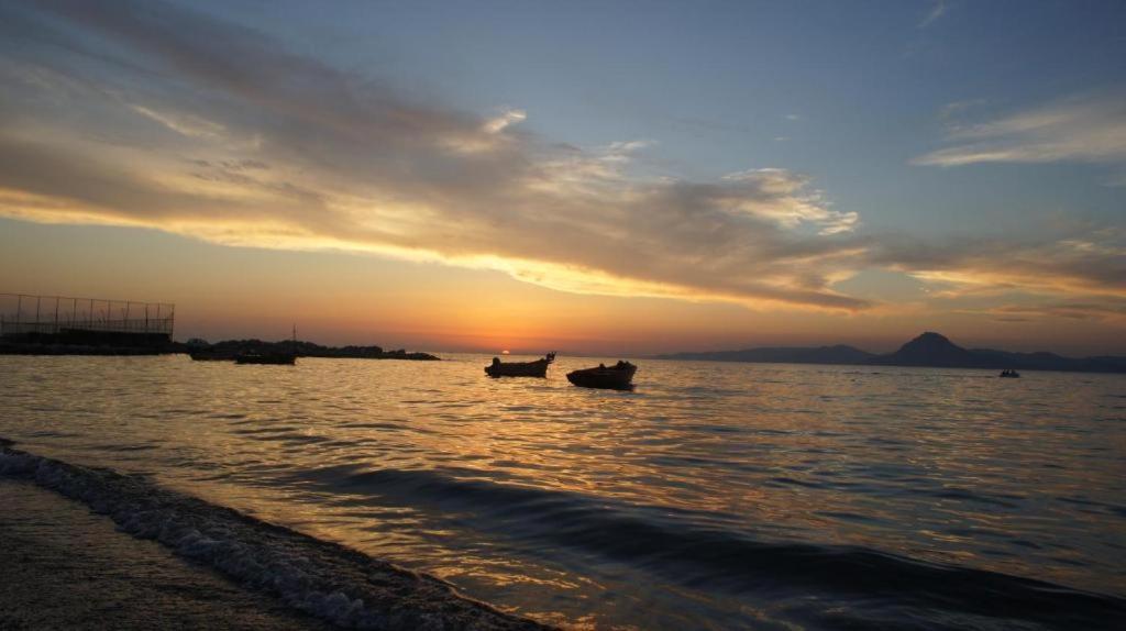 Patras Blue Suite Εξωτερικό φωτογραφία